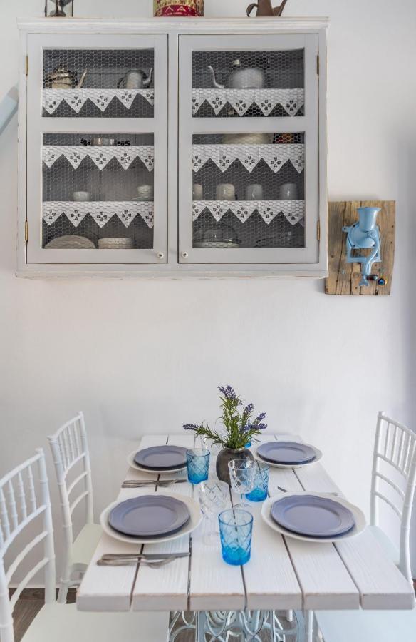 Maison Triantatria Plaka  Экстерьер фото